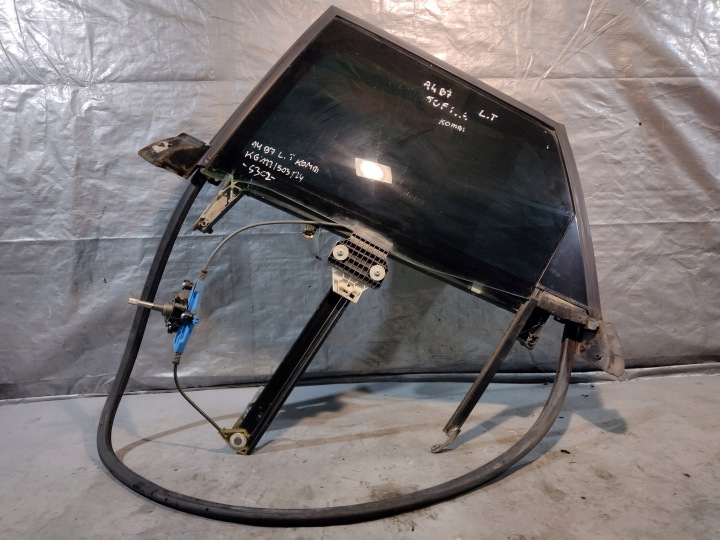 Mécanisme essuie glaces Gauche Arrière Audi A4 B7 kombi 8E0839461B
