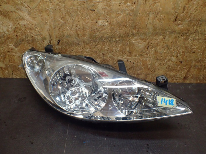 LIGHT FRONT RIGHT PEUGEOT 307 01-04 088033