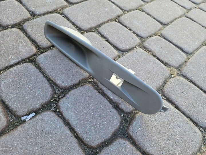 kryt ovladačů boczka okna Renault Zoe 2014 829506827R