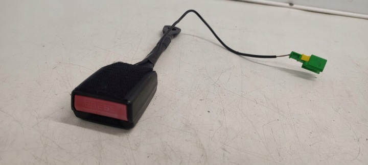 Zapinka öv, szíj links heck hinten Citroen C6 2,7 HDI