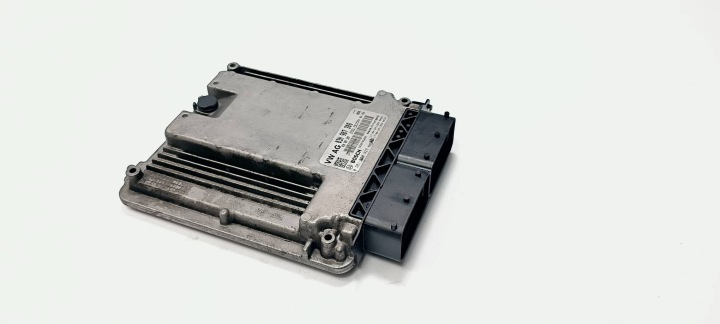 Computer DES MOTORS ECU 03N907309 2.0 TDI VOLKSWAGEN PASSAT B8