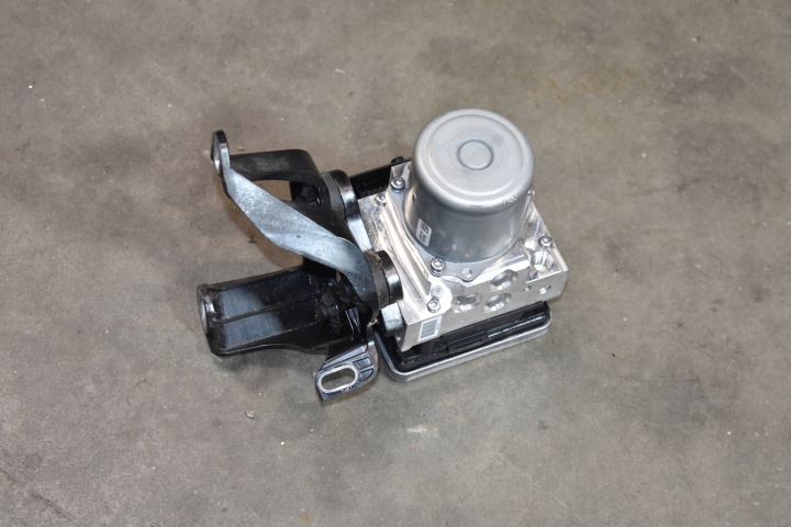 IDEALNY Unité de contrôle Pompe ABS MERCEDES W167 1