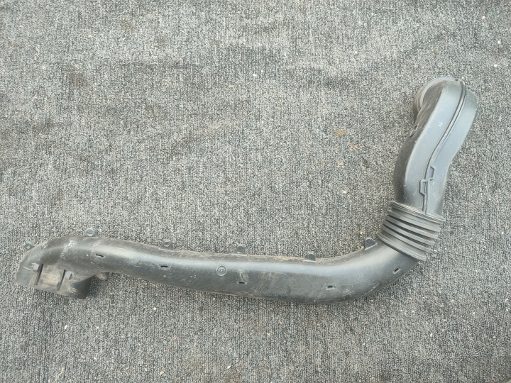 wiring hose pipe air Renault Clio III 3 Modus 1,2 TCe 8200587864