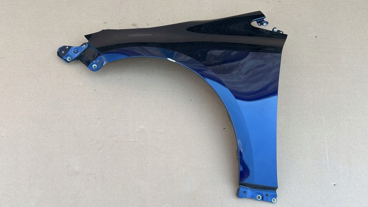 fender left front front TOYOTA COROLLA E21 KOMBI HB 19