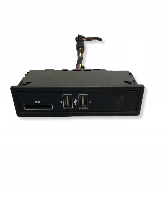 adattatore connettore USB MERCEDES W205 A2058200226