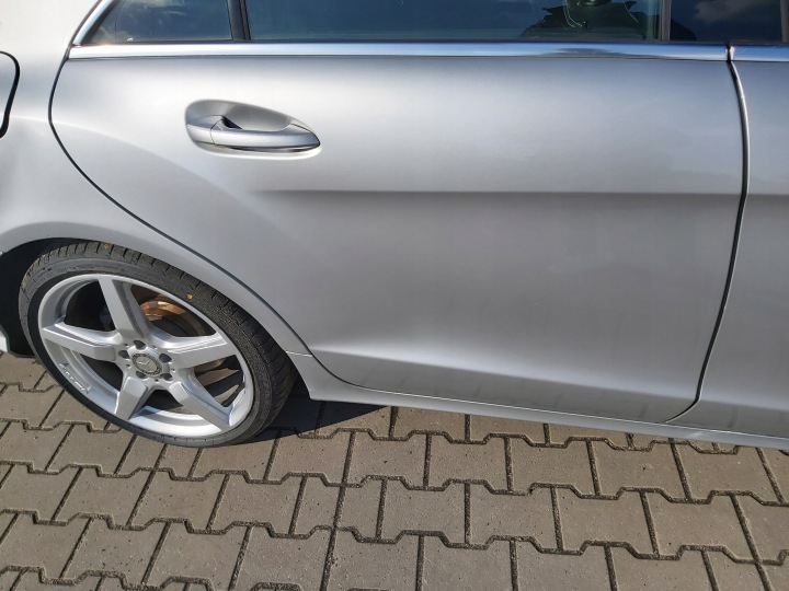 Portière Arrière Arrière Droit MERCEDES CLS 218 W218 775