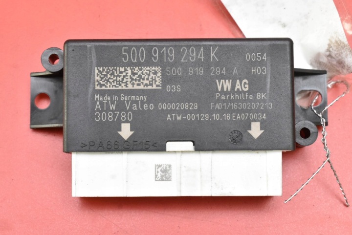Unité de contrôle Module Stationnement PDC 5Q0919294K SKODA OCTAVIA 3 III 13-17