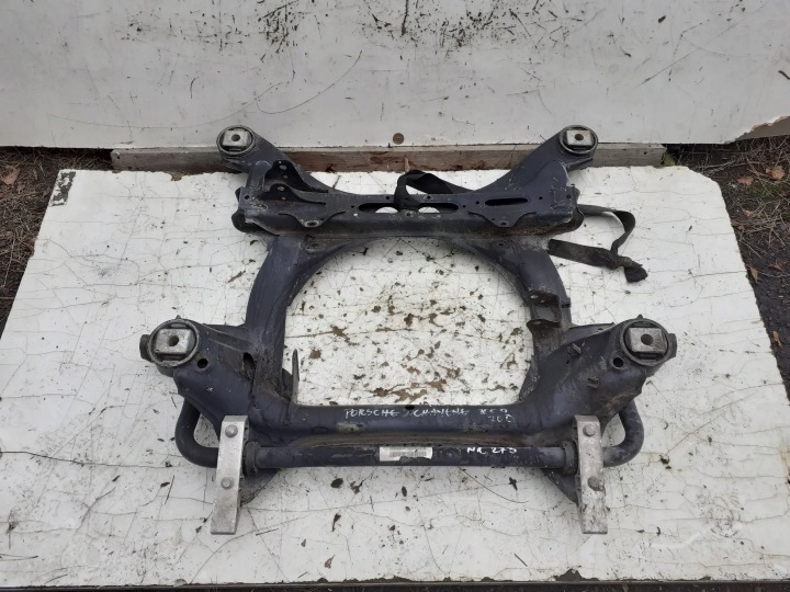 FAHRSCHEMEL VORDERACHSTRÄGER ACHSTRÄGER VORNE CAYENNE VW TOUAREG 02