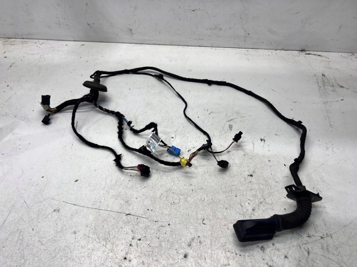 köteg ajtó bal eleje AUDI A6 C8 4K5971029AA