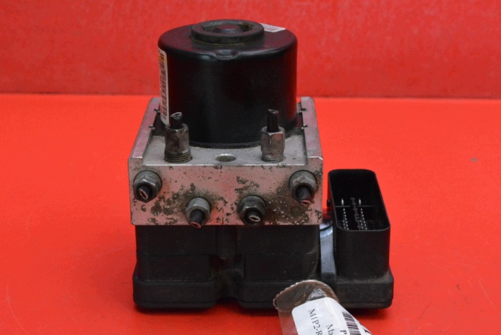 Pompe ABS 5N61-2M110-AC 06.2102-0341.4 MAZDA 5 1 et CR 2.0 CiTD 110 KM 05-08