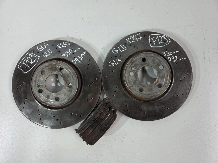 Mercedes-Benz GLB X247 discs brake front + plates (T123)