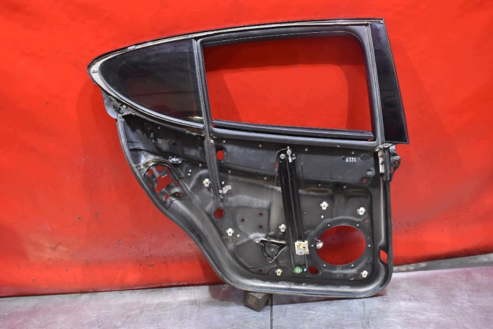 window regulator right rear part 97053620200 PORSCHE PANAMERA 970 09-13