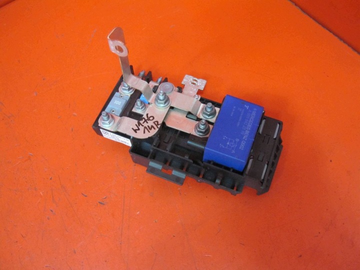 MERCEDES A-KLASA W176 W246 W117 Borne Positif Module pour batterie A2465401350