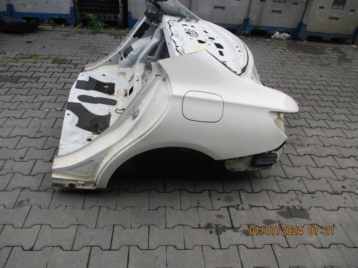 KAROSERIE BODEN KOTFLÜGEL RECHTS LINKS HECK HINTEN MERCEDES CLA 117 13R