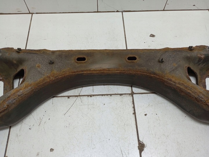 2005 Porsche Cayenne (9PA) Rear sled 7L0512369 14