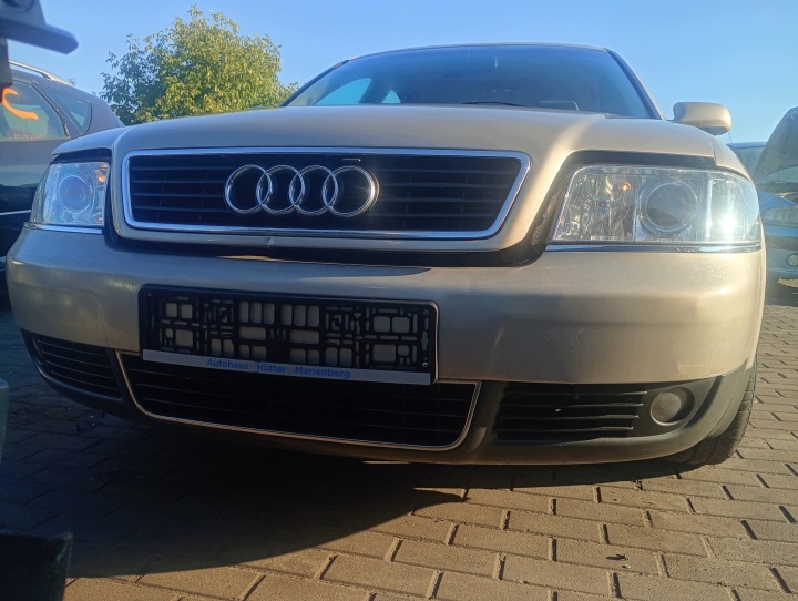 nárazník přední předek Audi A6 C5 97-05 kod lakieru LY1T