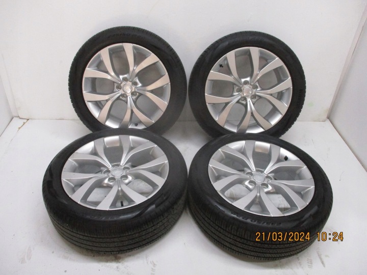 wheels discs tyres Range Rover Evoque R20 7MM