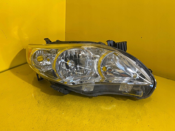LIGHT RIGHT FRONT TOYOTA CAMRY ZWYKLA
