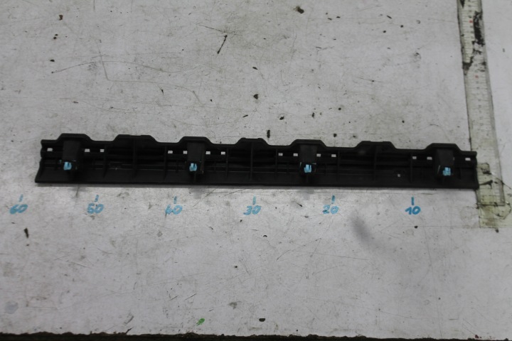 STOSSSTANGENHALTERUNG HECK 87764-3Z000 HYUNDAI I40 KOMBI 11-18