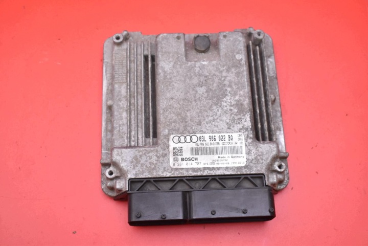 Bedienteil Computer DES MOTORS 03L906022BQ AUDI A3 8P 2.0 TDI 140 KM LIFT 08-13