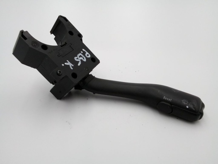 VW Passat B5 ablaktorlo iranyito jobb