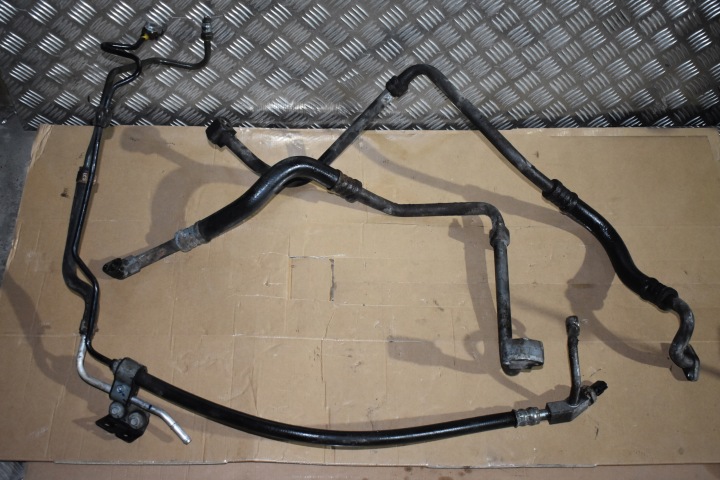 of the hose OLEJOWE oil line NISSAN GT-R R35 1