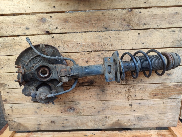 mcpherson mcperson achsschenkel radnabe radlager vorne rechts VOLKSWAGEN POLO 6R 6Q0412141C