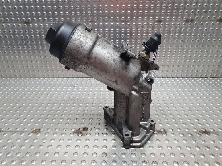 oil filter holder 7787072 BMW E46 E87 E90 E60 X3 E83 2.0D M47