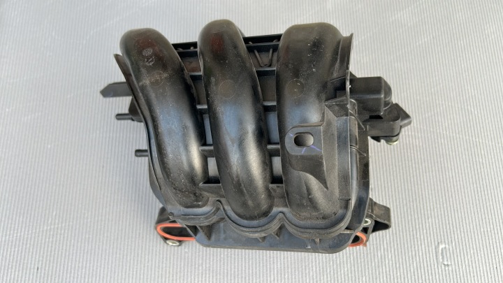 Abgaskrümmer DOLOTOWY SSACY TOYOTA YARIS III AYGO II 1.0 VVTI VVT-und