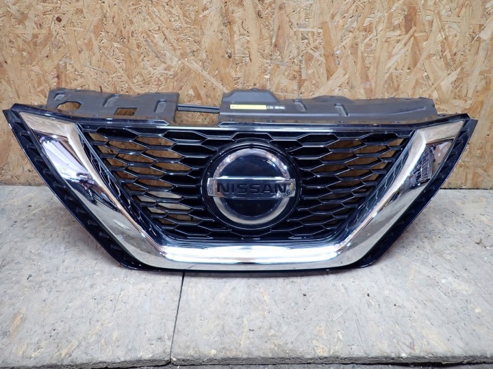 Grill Kühlergrill Grill NISSAN QASHQAI 2 II J11 LIFT 2017-2021R 62398HV80A