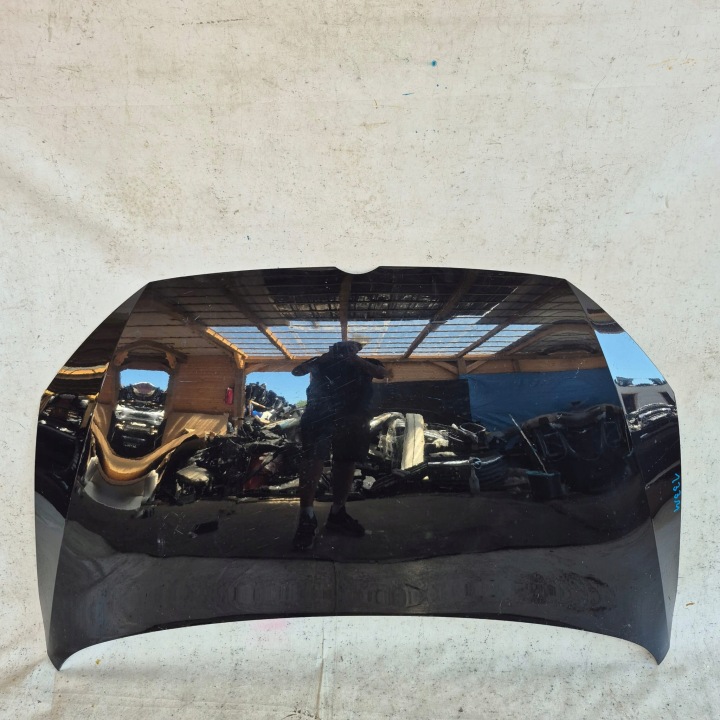 VW TOURAN 5TA 15- Capot
