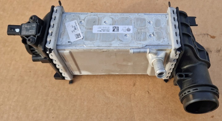 Kühler INTERCOOLER 05C145785C VW SKODA 1.0 TSI neu Original