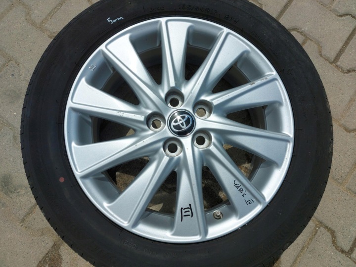 Toyota Yaris IV 4 2021 CUSCINETTO TENDICINGHIA CERCHIO di alluminio 16x6j