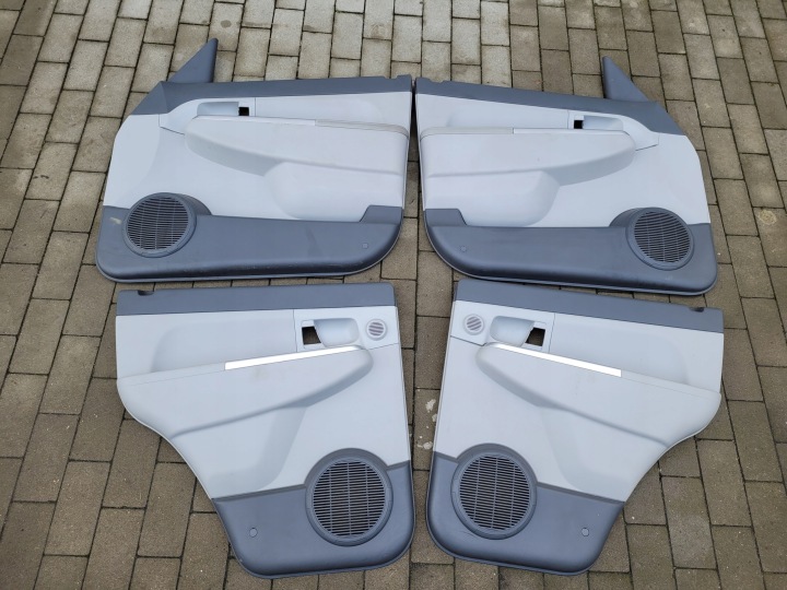 Bok predok pravý ľavý JEEP CHEROKEE KK