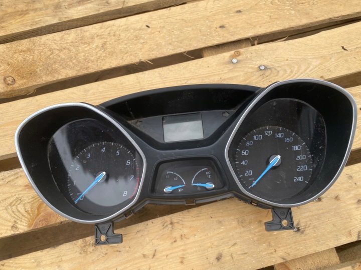 dials dials EUROPA FORD FOCUS MK3 1.6 16V BM5T-10849-AL