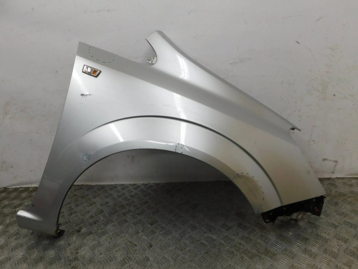 fender front front right OPEL ZAFIRA B