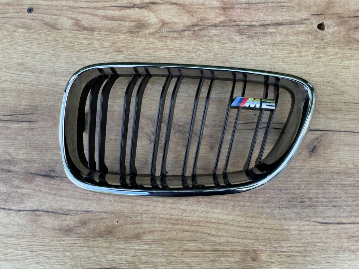 salberk Nieren Grill des Kühlers links 2355447 8064143 BMW M2