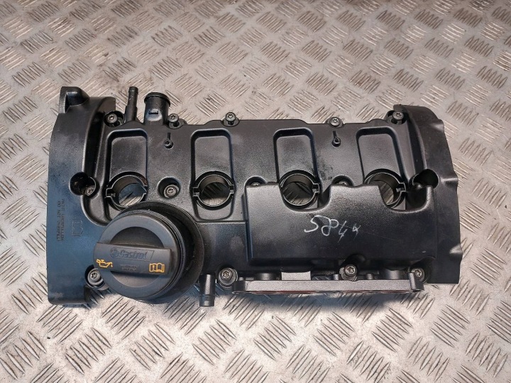 cover of valves VOLKSWAGEN GOLF V 2.0 FSI 06F103469F 06C103485T