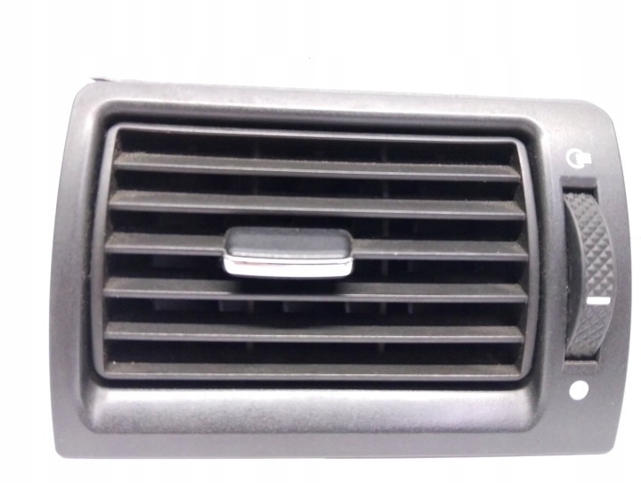 Ford Mondeo Mk III 2001 Bouches aération tableau bord