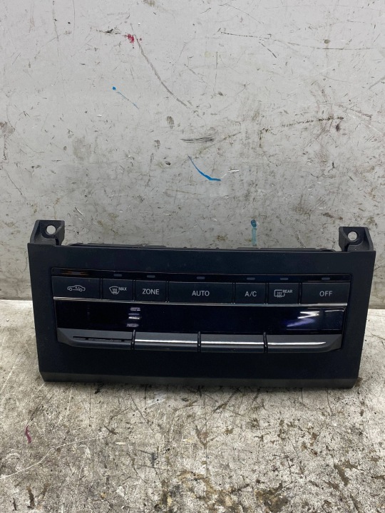 PANEL of the air conditioning KLIMY MERCEDES E-KLASA C207 W207 A2129008608