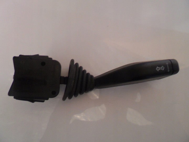 ovladac smeroviek OPEL 90221174