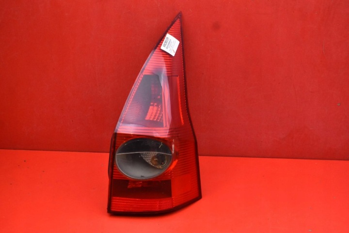 Licht rechts heck hinten 8200142683 RENAULT MEGANE 2 II KOMBI 02-06