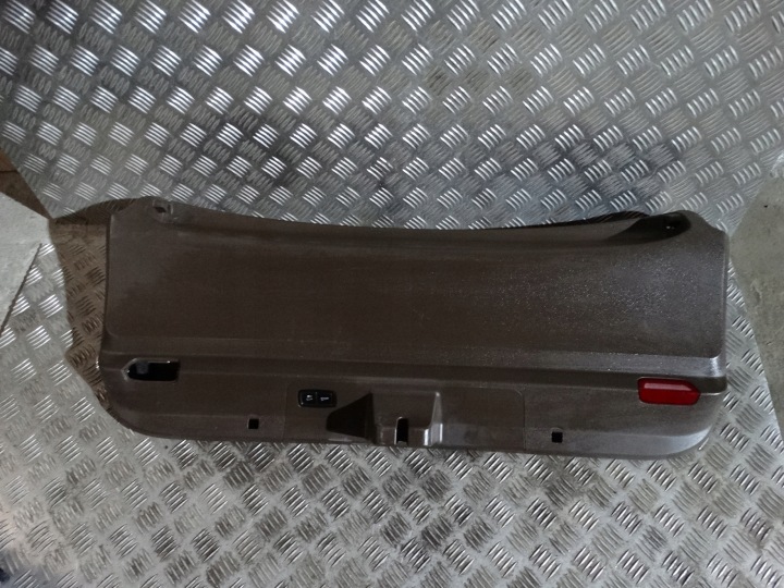cover of rear bonnet PORSCHE PANAMERA 971 1