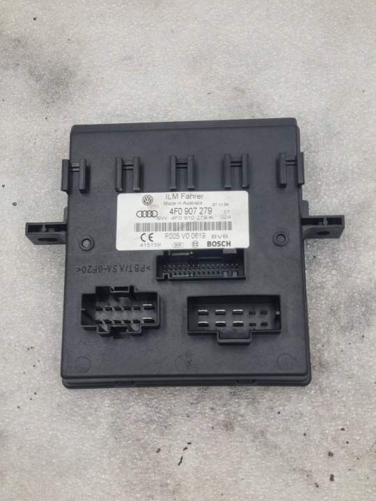 modul riadiaca jednotka svetiel Audi A6 C6 4F0910279K 4F0907279