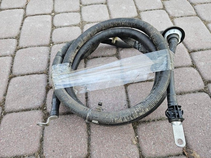 Kabel Borne Positif Cables batterie Opel Astra K 39099385