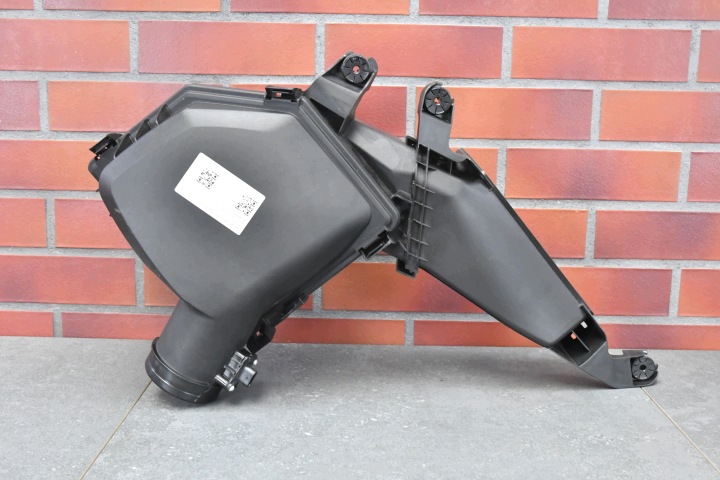 scatola filtro PRZEPLYWKA BMW 1 F70 2 F74 8489428 4382km