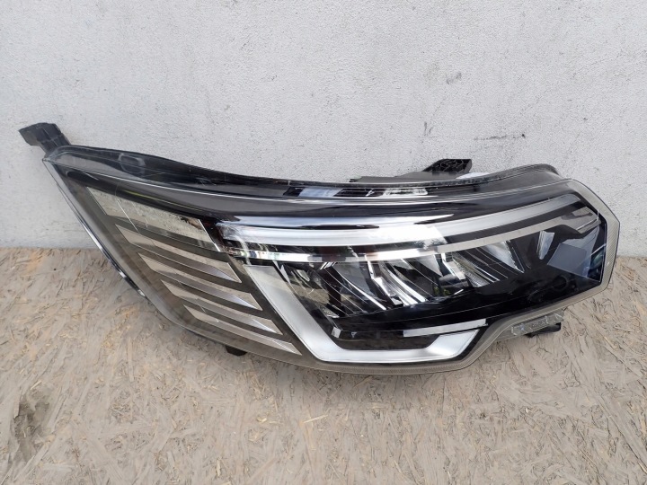 Licht rechts rechts FULL LED RENAULT TRAFIC 3 III LIFT 2021- 260102899R