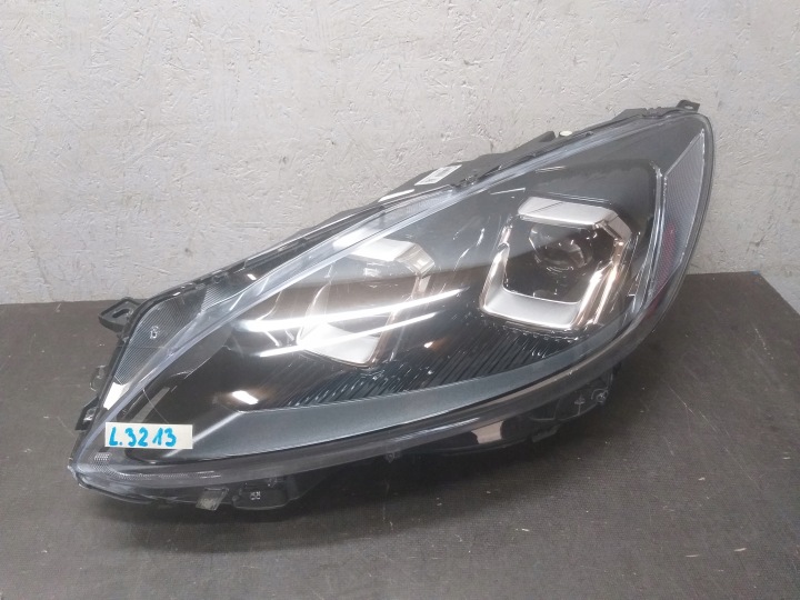 FEUX PHARE AVANT GAUCHE FORD KUGA MK3 FULL LED LV4B-13E017-AN