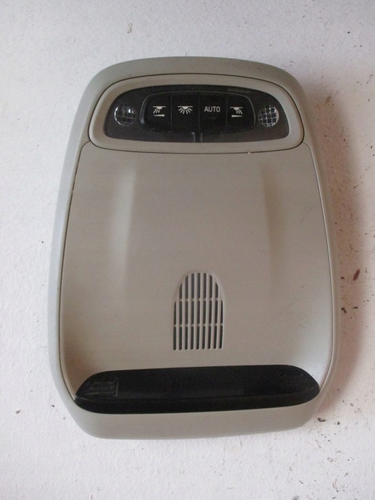 light of the roof VOLVO V40 19R