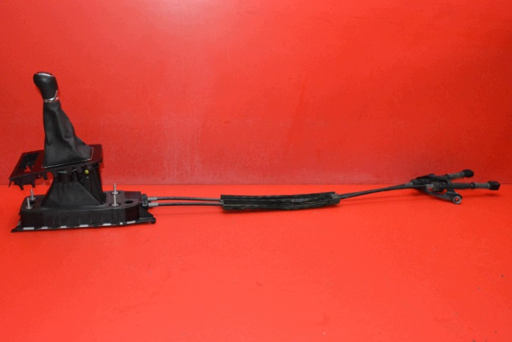 trim gear lever of the gear 6 BIEG 5Q0711049CB SKODA OCTAVIA III 2.0 TDI 150 KM